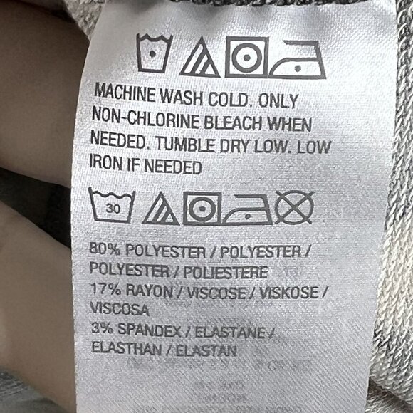 Susan Graver Weekend L Muted Floral 3/4 Sleeve Ring Detail Pullover Comfort Top - Picture 10 of 12